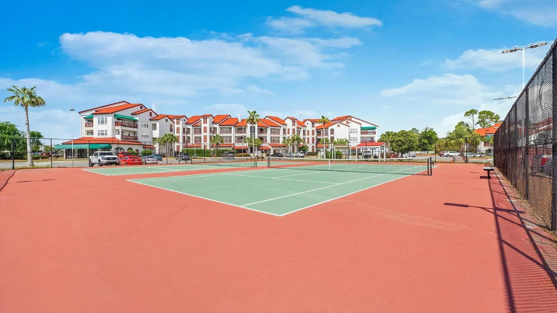 The Beachy Boater At St Thomas Square #305 By Nautical Properties Panama Stadt USA